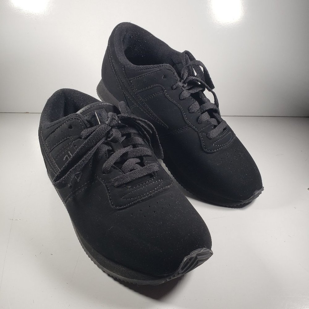 Fila Women's Manchu 2 Walking Shoe Size 9 Black 5SC60509-001 Faux Suede
